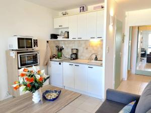 Studio avec vue mer à Six-Fours - parking