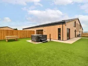 Little Rissington - Barn Three - Westcote