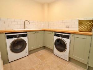 Little Rissington - Barn Three