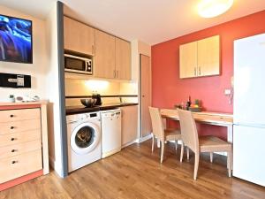 Apartment Village Cap Estérel - Le Village-81 by Interhome