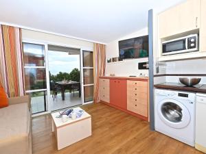 Apartment Village Cap Estérel - Le Village-81 by Interhome