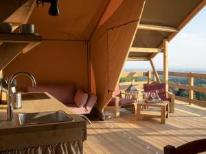 Holiday Home Glampingtent Zeus by Interhome