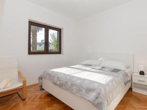 Holiday Home Maja by Interhome