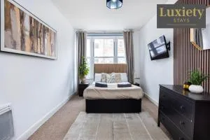 3BR Modern Home - HIGH STREET LOCATION by Luxiety Stays Serviced Accommodation - Little Baddow