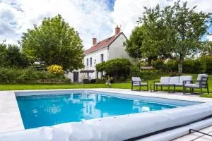 La Fernandiere, Historic Home, Garden and Pool - 谢尔河畔圣乔治