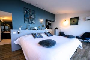 la Suite Calanque Cosy & Jacuzzi