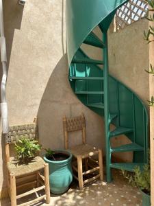 Riad Dar Chalyia, private, 6 people, pool
