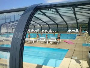 Campings Camping 3 etoiles - Piscine - ccafbhe : photos des chambres