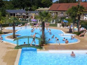 Camping 4 étoiles - Piscine - ccafgef