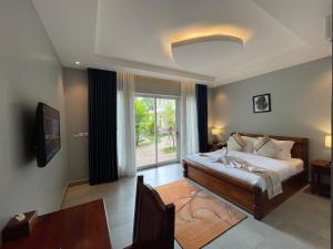 Sokchea Kampot Hotel