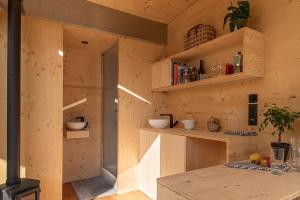 Unbound Tiny House auf Biofarm