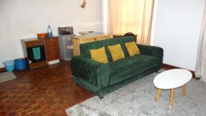 Executive 1 BedRoom AirBnB with WorkStation Kilimani next to Yaya Centre Nairobi