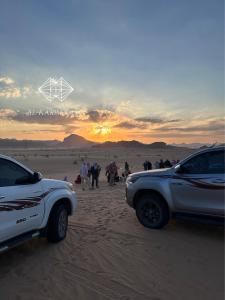 Alkaram luxury camp