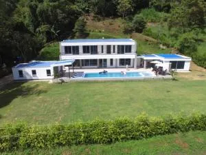 Hermosa finca en Nocaima Cundinamarca - 诺凯马