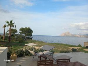 AbuNagia seaside villa garden