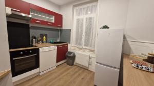 Maisons de vacances Spacieuce maison proche de Nausicaa, gare et remparts, 3 chambres, Free Parking, Netflix, Primes Video, Free Wifi : photos des chambres