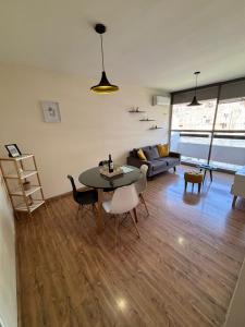 Del Río Bienes Raíces Sarmiento 7