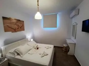 Sweet Home Nikorenia 1 - 普拉提伊亚洛斯西弗诺斯