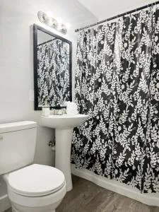 Riverside Retreat Apartments - Morganfield