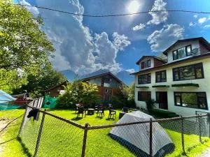 Forest inn - Pahalgām