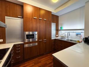 Apartment 29 Old Town, 2 Bathrooms, AC, Quiet