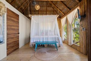 Panchos Paradise Cabaña Bamboo