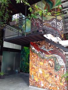 TORRE YAX-CHE URBAN CENTER