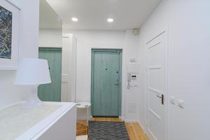 Cute apartment Konstitucijos ave