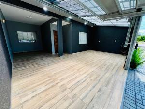 Moderno Sobrado Climatizado com Ar Quente e Frio