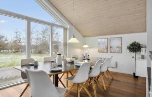 Holiday Home Kronvildtvej Brovst Vi