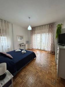 Diano Marina: Luminoso quadrilocale 4 passi dal mare e ai servizi. Posto auto riservato.