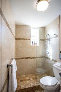 COZY and CHIC Suite 1 BDR and 1BTH