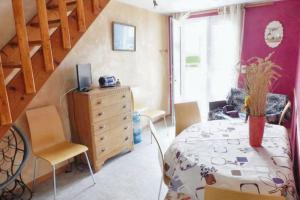Appartements Appartement familial avec piscine a Montmartin-sur-Mer 54 m² : photos des chambres