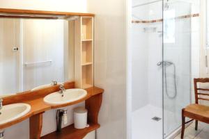 Villas Villa ravissante a Loubressac avec piscine privee : photos des chambres