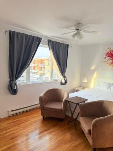 Cozy & spacious 3 BDR condo