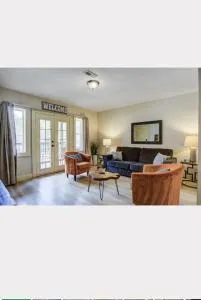 Plaza Comfort - Merriam