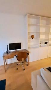 Bright 2 bedrooms flat w parking&balcony-FENT1