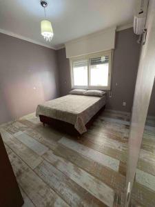 Great Central Apartment!