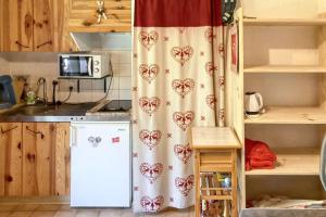Appartements Studio chaleureux a Thollon-les-Memises - 20 m² avec vue : photos des chambres