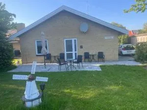 SleepOver in Rødby! Few minutes from Femern Tunnel and Ferry to Puttgarden - Sædingeskov