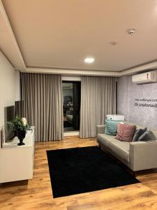 Apto 2 suítes, wifi e estacionamento