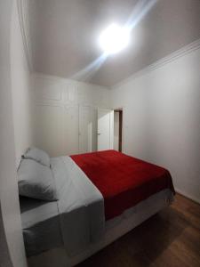 Apartamento com garagem próximo à praia