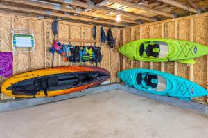 Family Charlevoix Home: Walk to Lake & Beach!