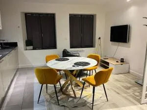 Bel appartement F2 rénové plein centre ville - Pont-à-Mousson