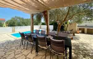 Holiday Home Dobropoljana V