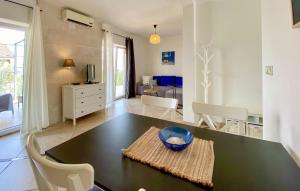 Holiday Home Dobropoljana V