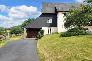 Maisons de vacances Maison chaleureuse a Saint-Remy avec jardin enchanteur : photos des chambres
