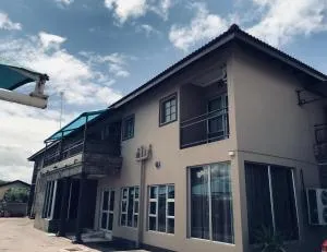 Bakaya Hotel Tlokweng - Zeerust
