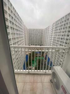 Spacious 2BR Suites at MOA