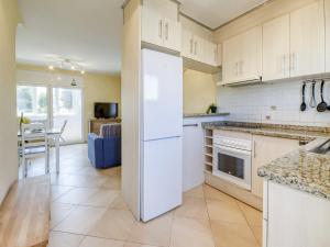 Fishermans House Empuriabrava by Beach & Marina